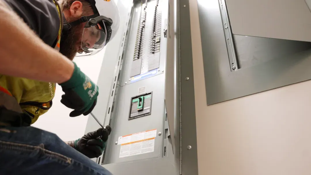 Why Businesses Trust Commercial Electrical Contractors Atlanta, GA for Large-Scale Power Solutions